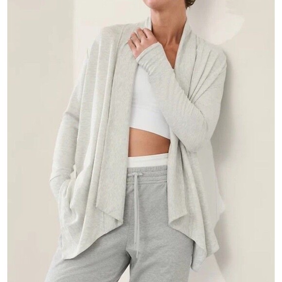 Athleta Sweaters - Athleta Women's Cardigan Sweater Small Gray Pranayama Wrap Thumb Holes Modal Gym